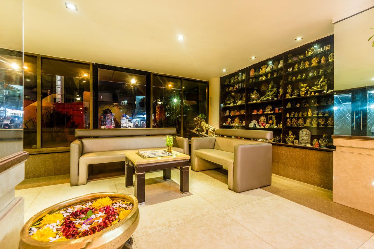 Hotel Panchratna Panvel Extérieur photo