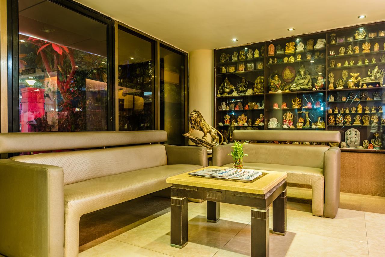Hotel Panchratna Panvel Extérieur photo