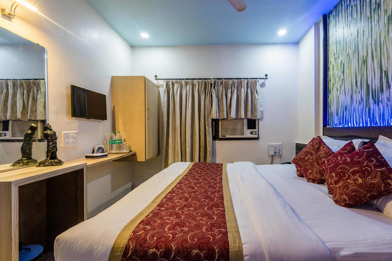 Hotel Panchratna Panvel Extérieur photo